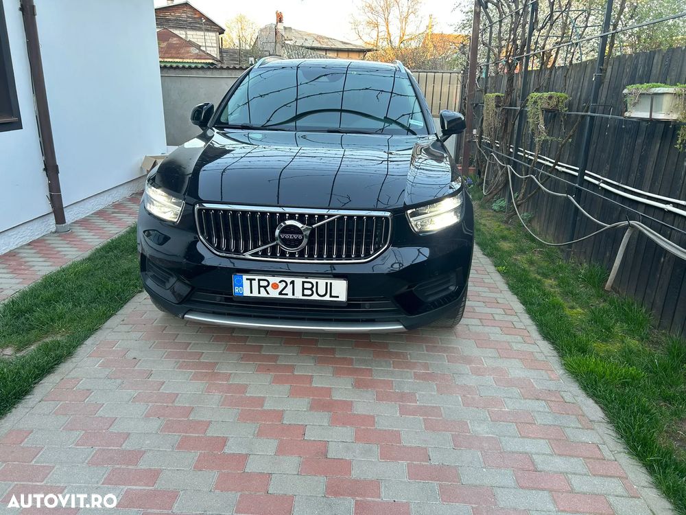 Volvo XC 40 D3 AWD Momentum - 4