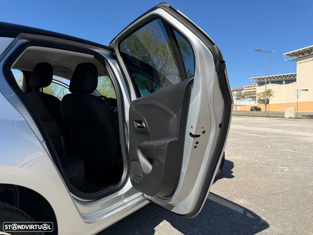 Opel Corsa-e Elegance - 41