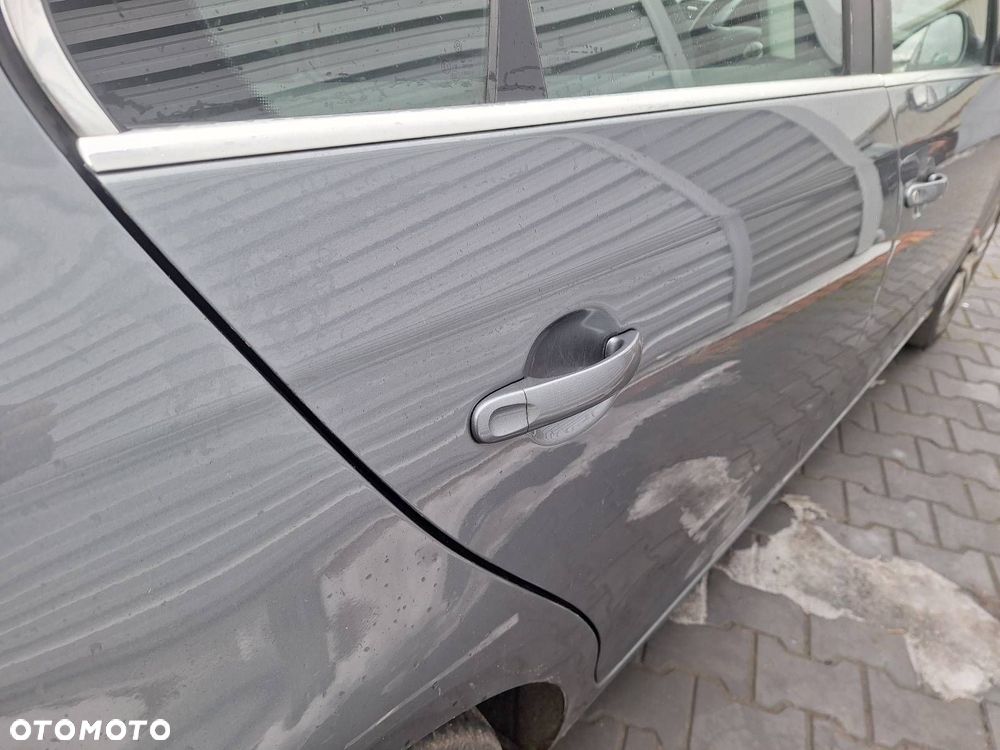 DRZWI KOMPLETNE PRAWY TYŁ VOLKSWAGEN JETTA V LD7X - 2