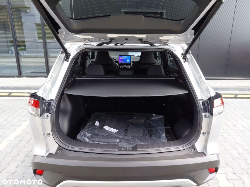 Toyota Corolla Cross 2.0 Hybrid Style - 13