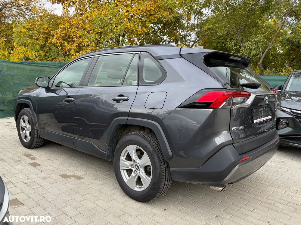Toyota RAV4 - 26