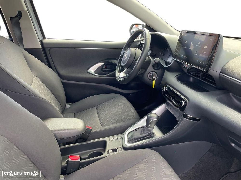 Toyota Yaris - 7