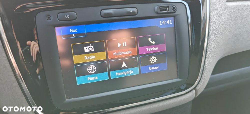 Dacia Lodgy SCe 100 Laureate - 17