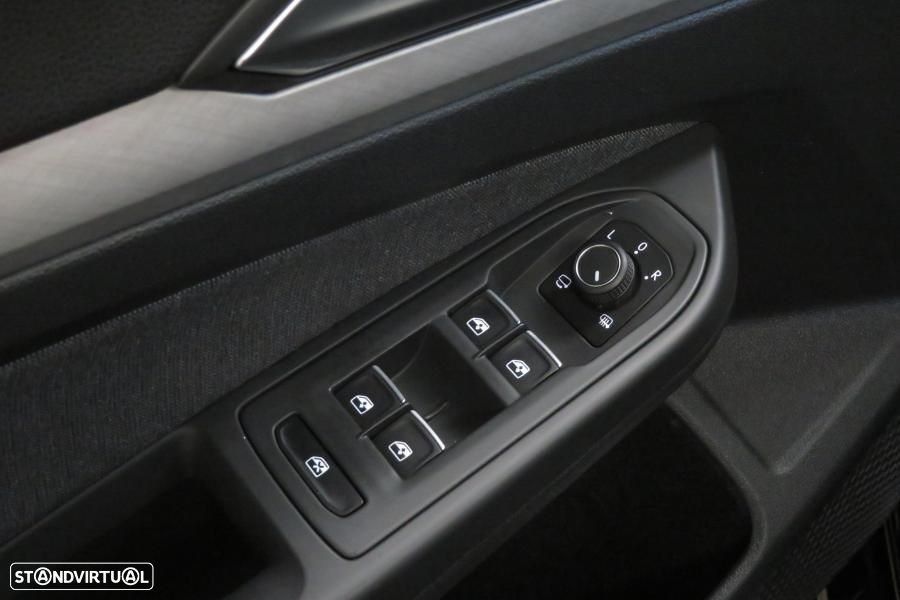 VW Golf 1.0 TSI Life - 20