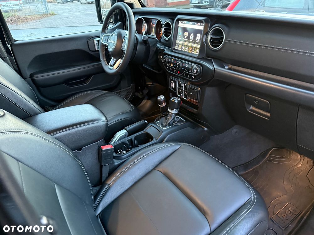 Jeep Wrangler Unlimited GME 2.0 Turbo Sahara - 11