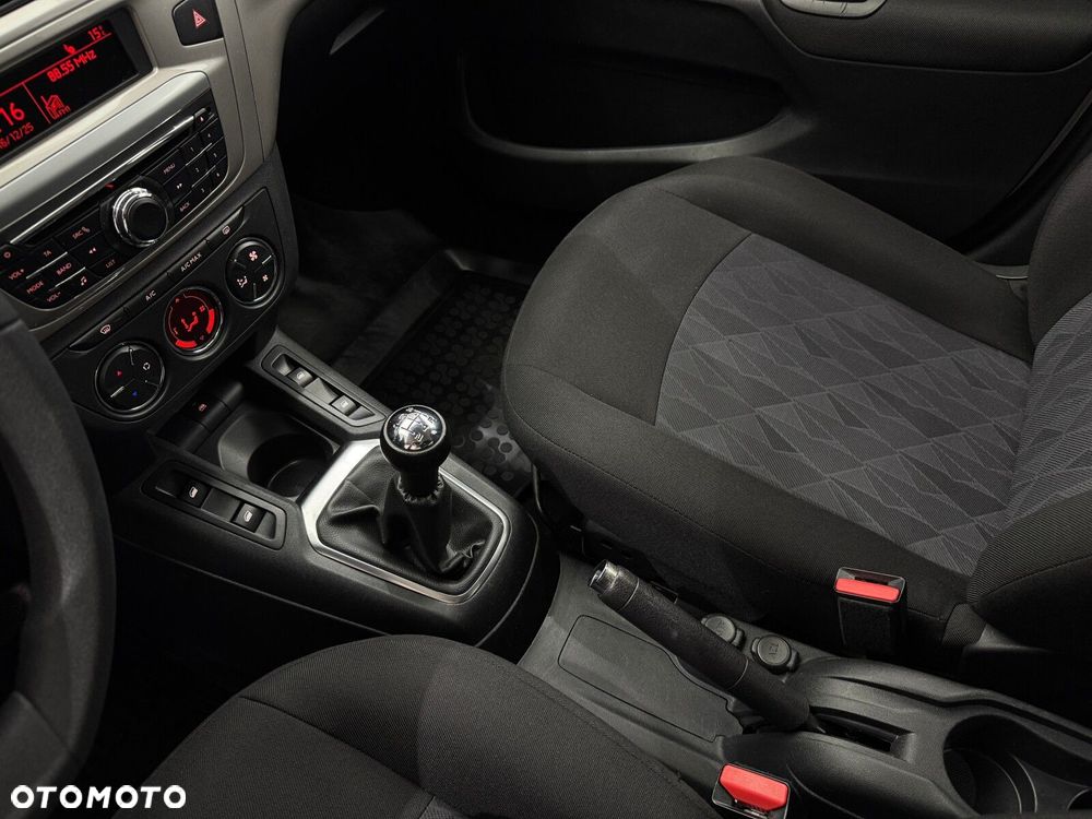 Citroën C-Elysée 1.6 VTi Seduction - 25