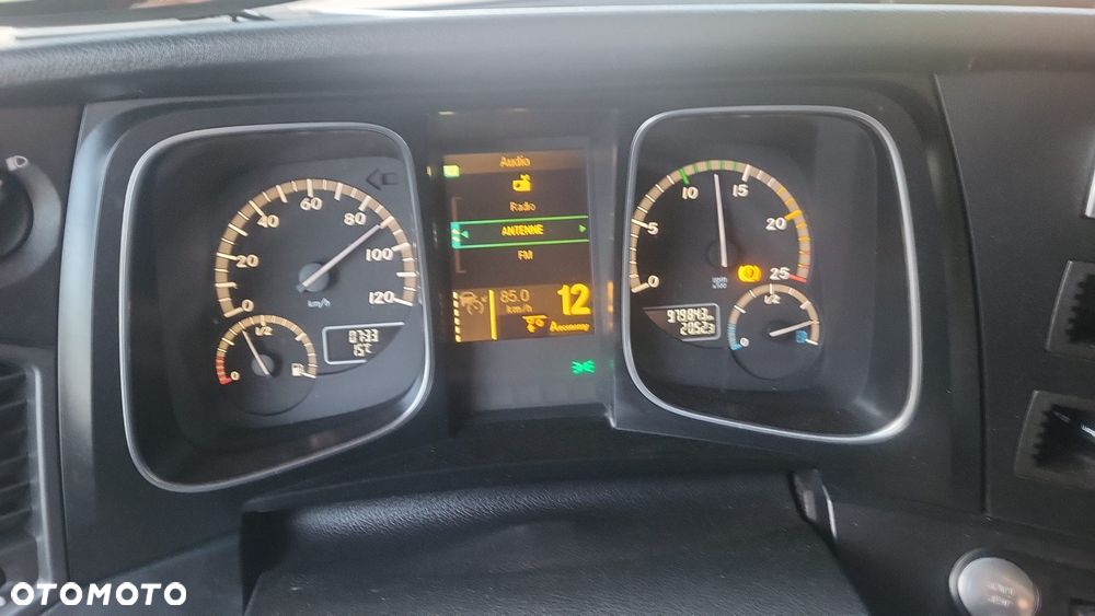 Mercedes-Benz Actros - 3