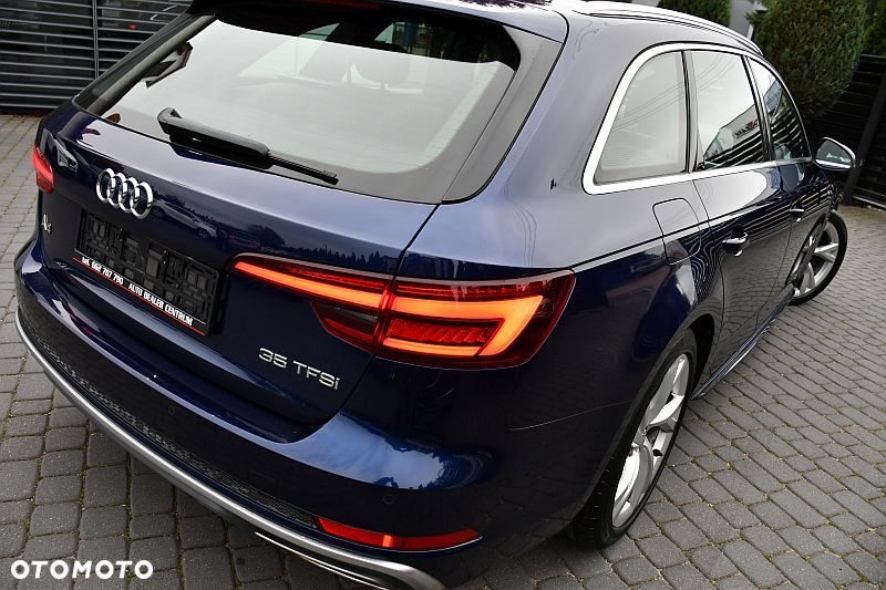 Audi A4 Avant 35 TFSI S tronic S line - 32