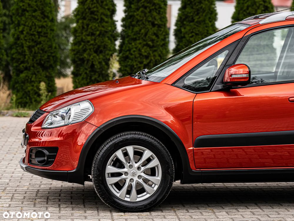 Suzuki SX4 1.6 VVT 4x4 Style - 10