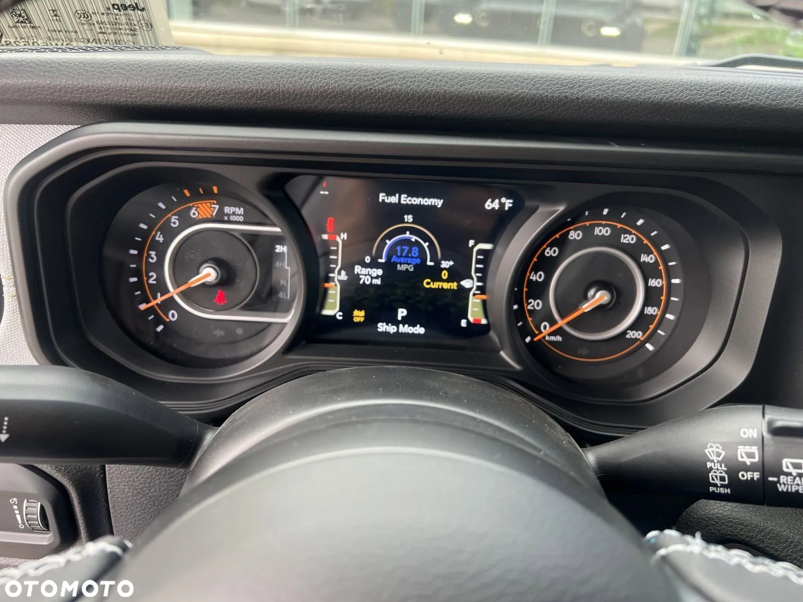 Jeep Wrangler - 10