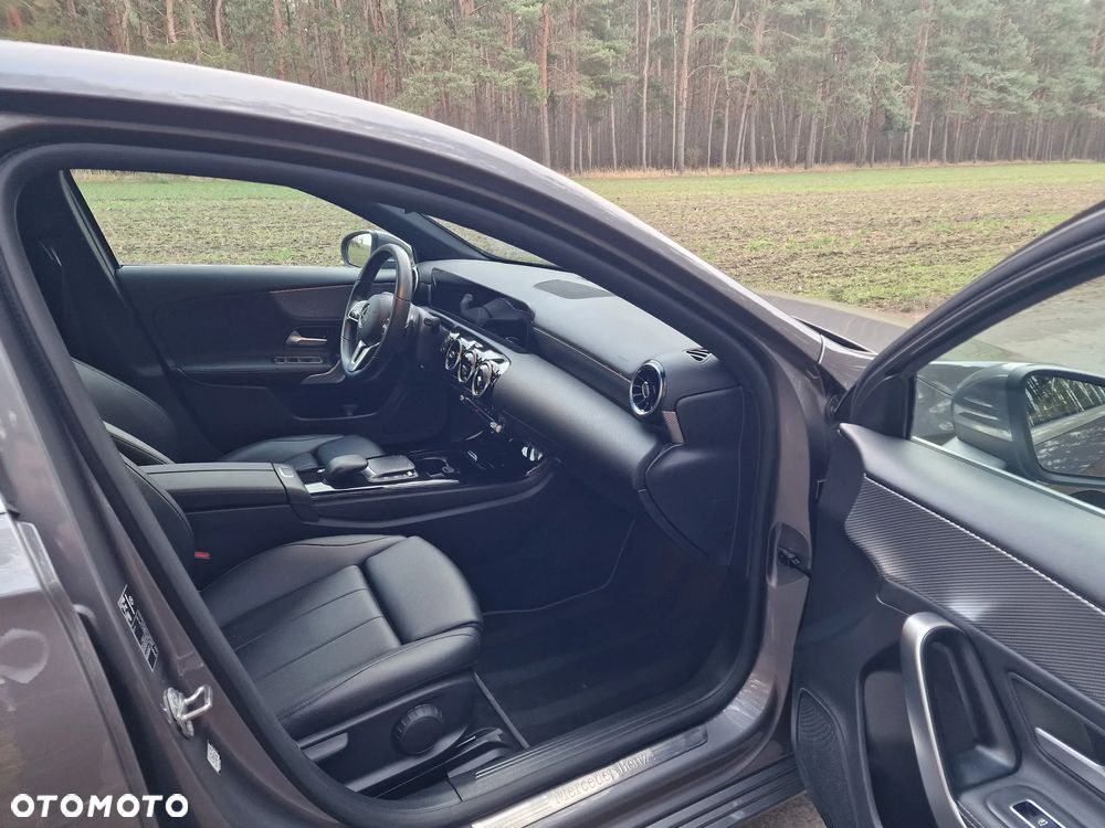 Mercedes-Benz Klasa A 180 d 8G-DCT Edition 2021 - 14