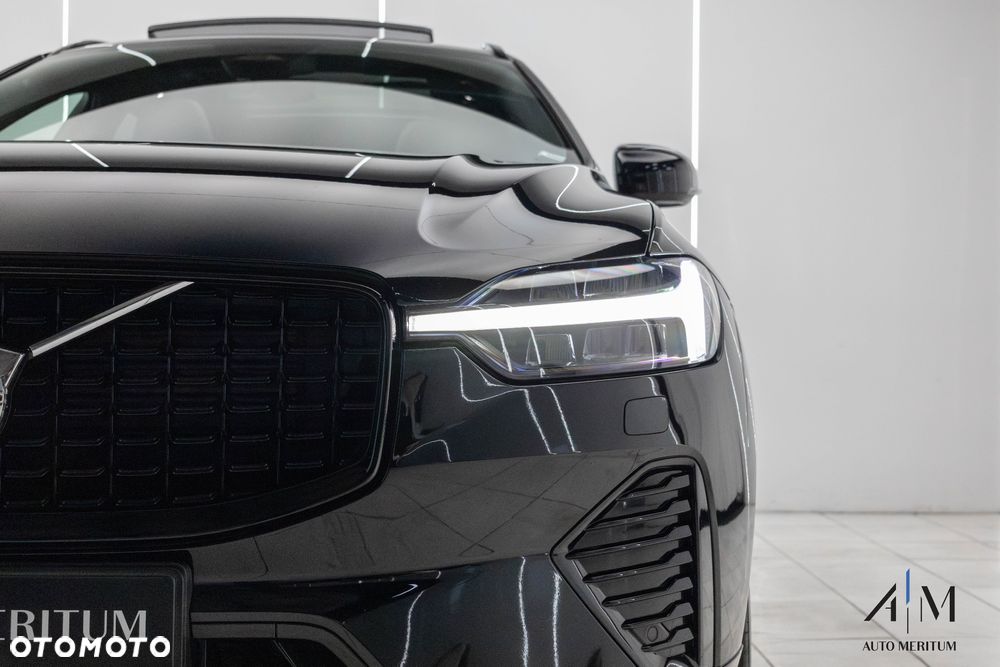 Volvo XC 60 B4 D AWD Plus Dark - 6