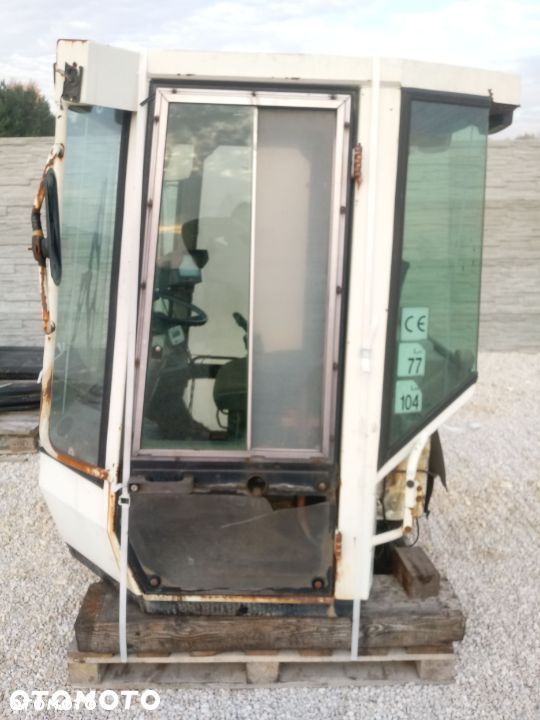 Kabina Liebherr 507, 509, 512,  522 - 3