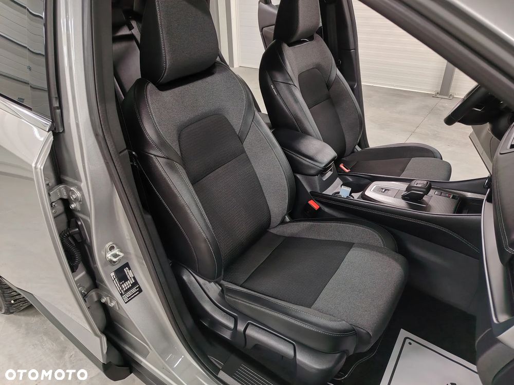 Nissan Qashqai 1.3 DIG-T MHEV Xtronic N-Connecta - 32