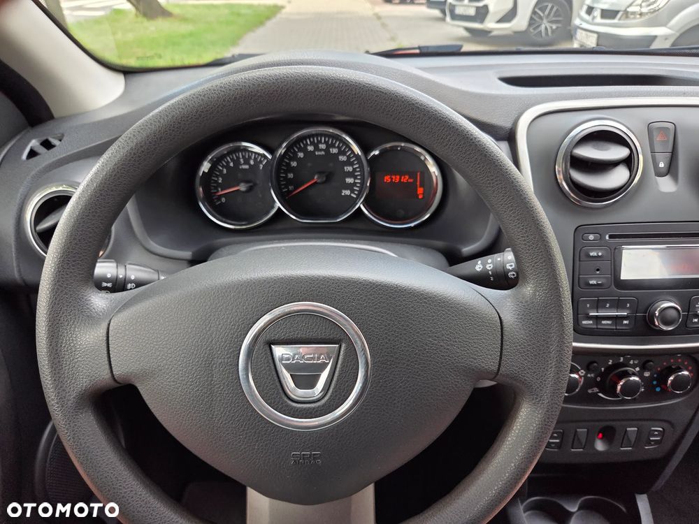 Dacia Sandero 1.2 16V 75 Essentiel - 13