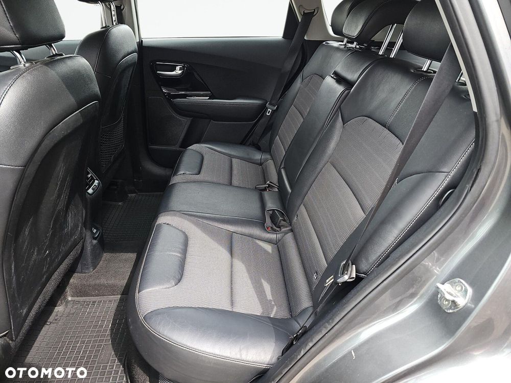 Kia Niro - 29
