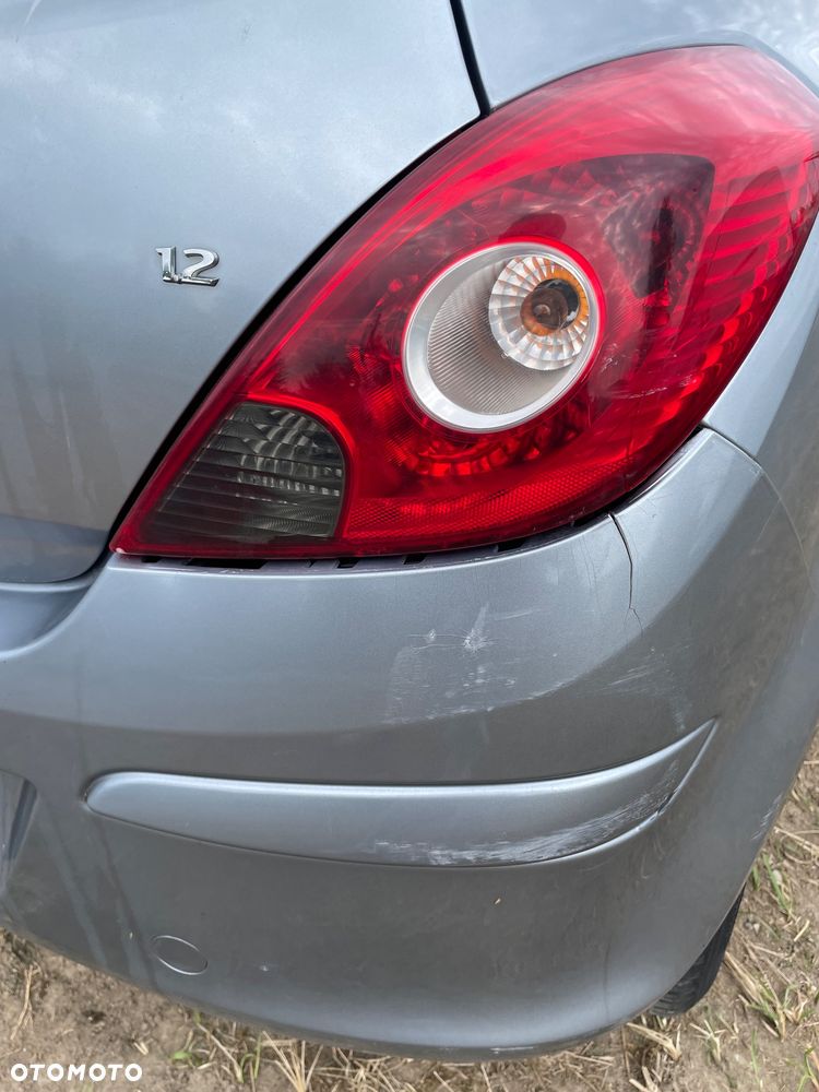 Opel Corsa 1.2 16V Enjoy - 6