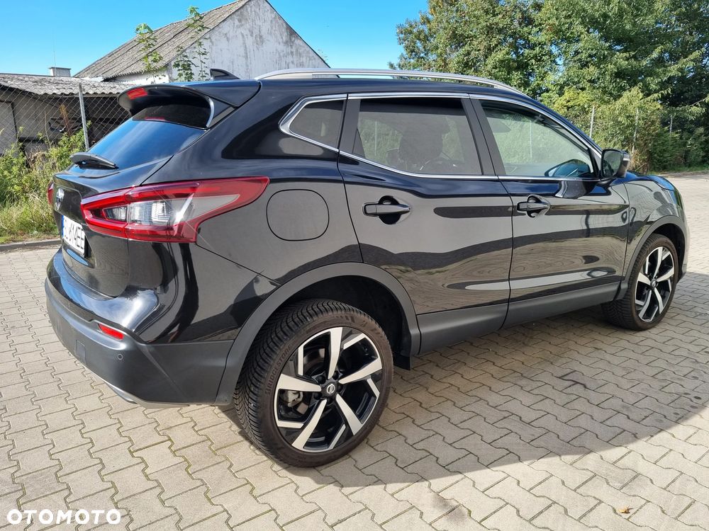 Nissan Qashqai 1.7 dCi 4x4 Tekna+ Xtronic - 4