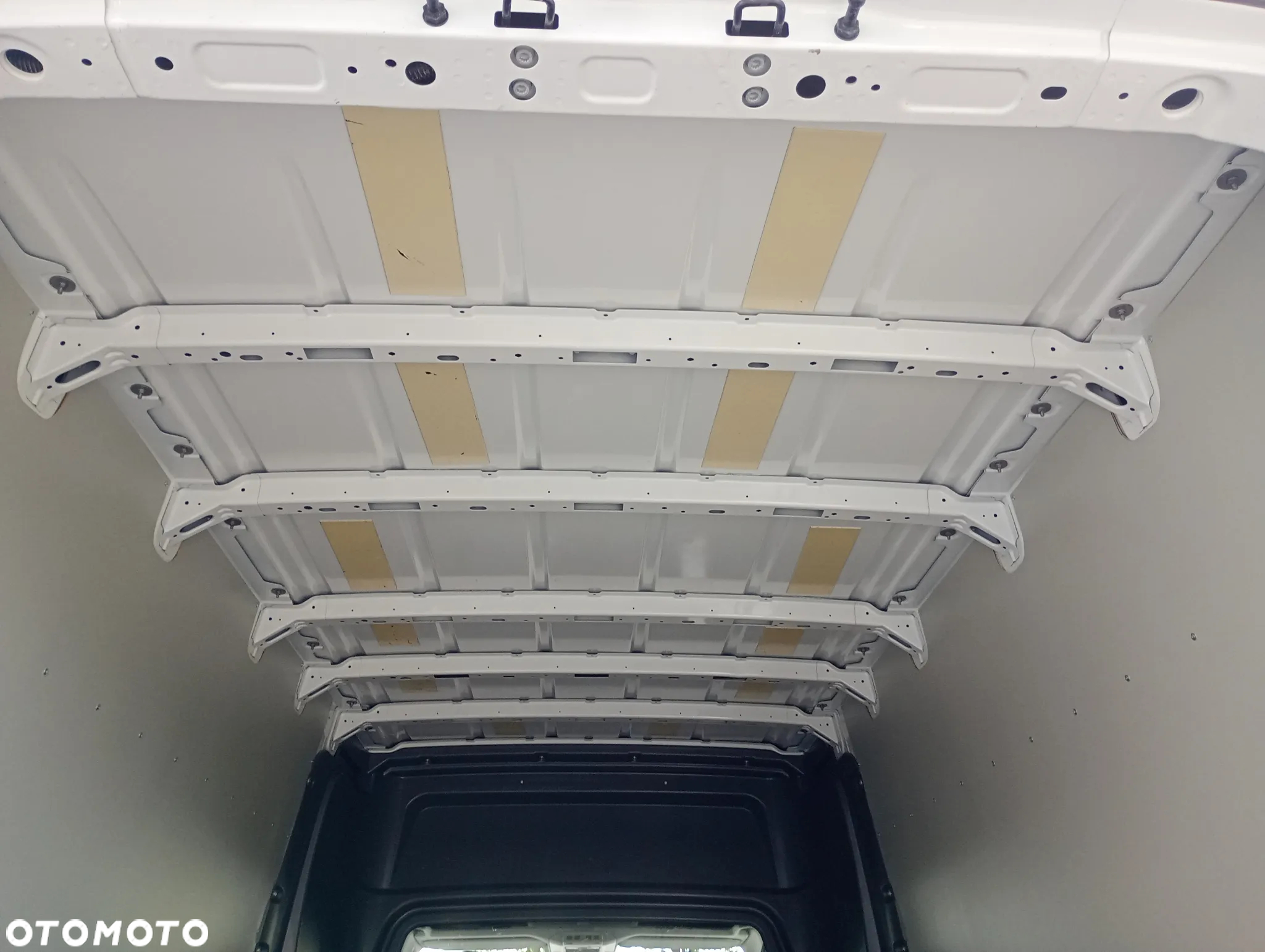 Volkswagen CRAFTER 35 4MOTION MAXI L4H2 KLIMA TEMPOMAT CZUJNIKI NR.7 - 25