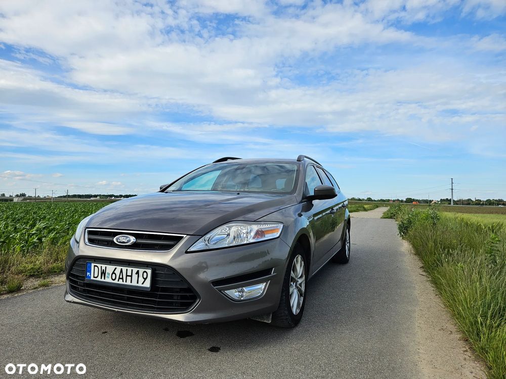 Ford Mondeo 2.0 TDCi Ghia - 12