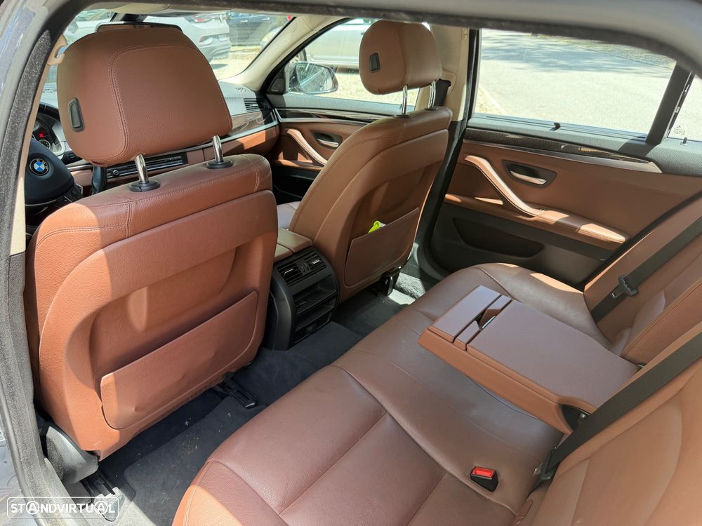 BMW 520 d Line Luxury Auto - 10