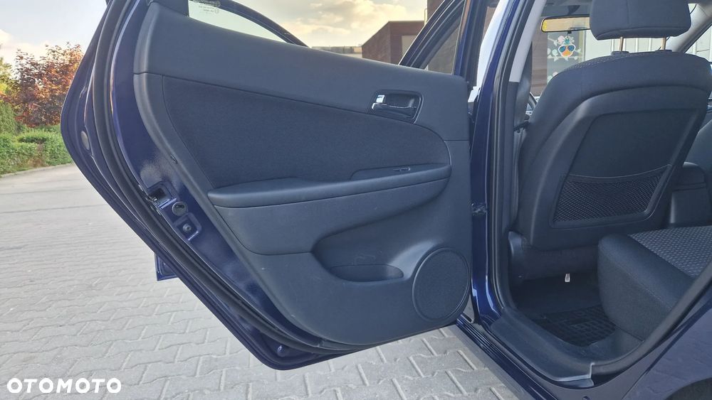 Hyundai i30 1.6 Automatik Style - 10