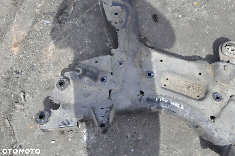 MERCEDES VITO W447 SANKI ZAWIESZENIA - 6