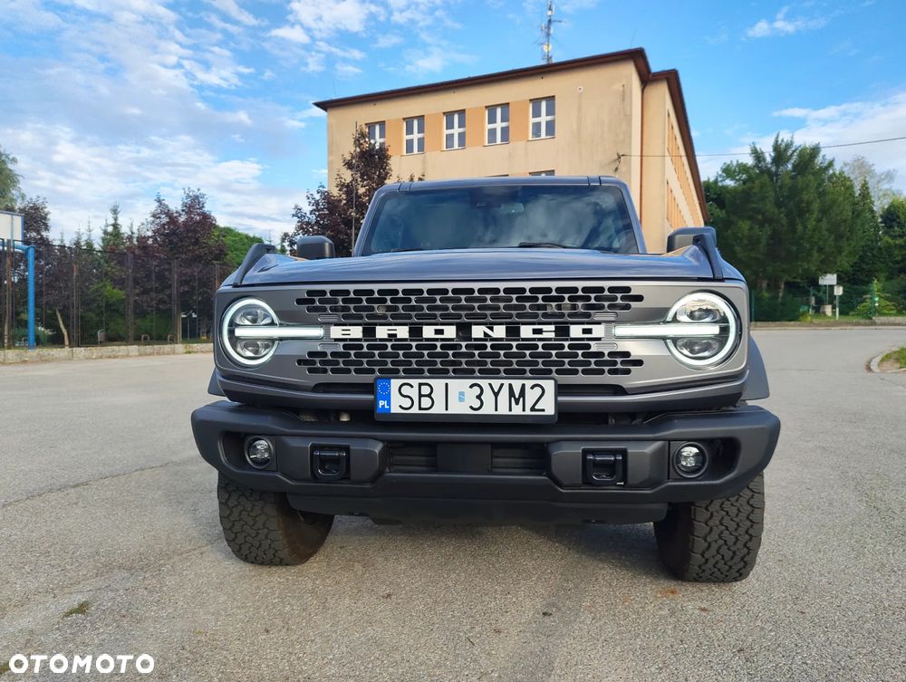 Ford Bronco - 18
