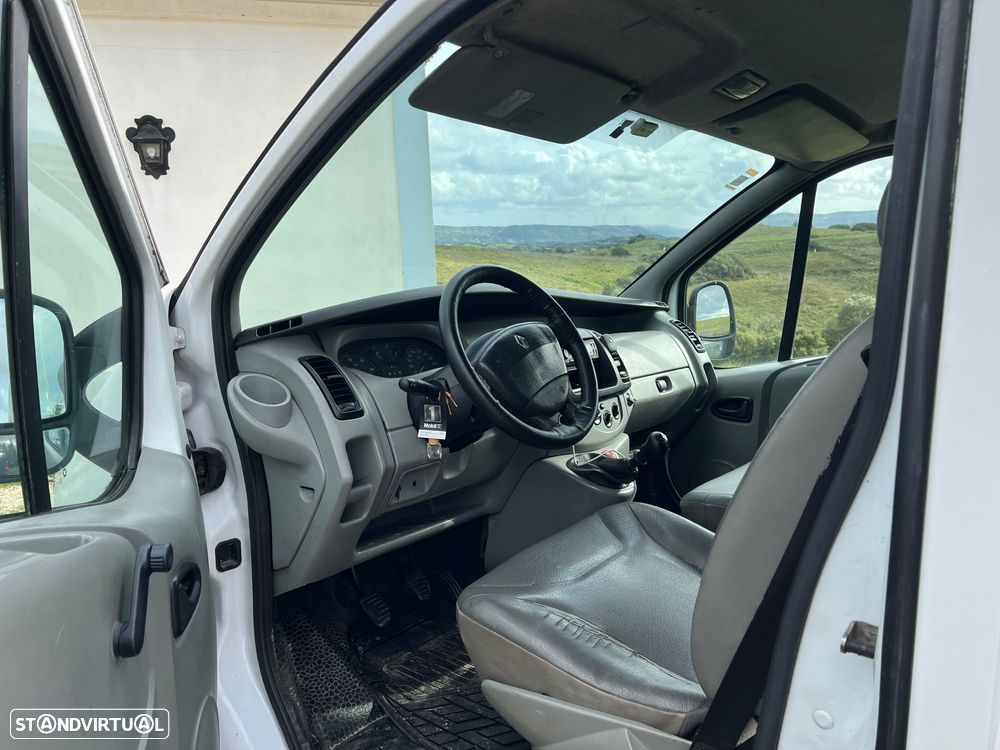 Renault Trafic - 9