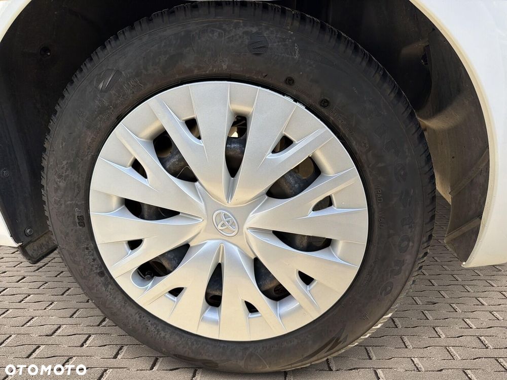 Toyota Yaris - 19
