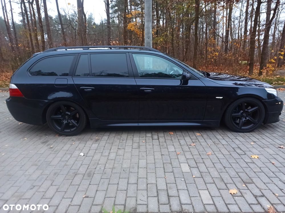 BMW Seria 5 525i Touring - 5