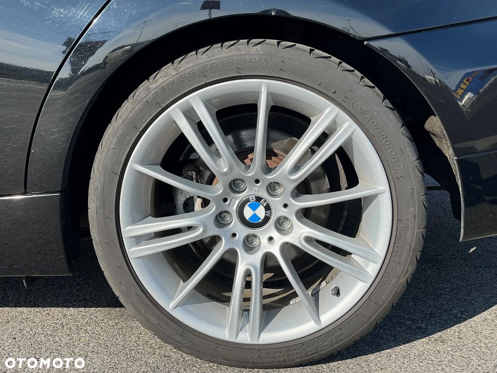 BMW Seria 3 320i - 23