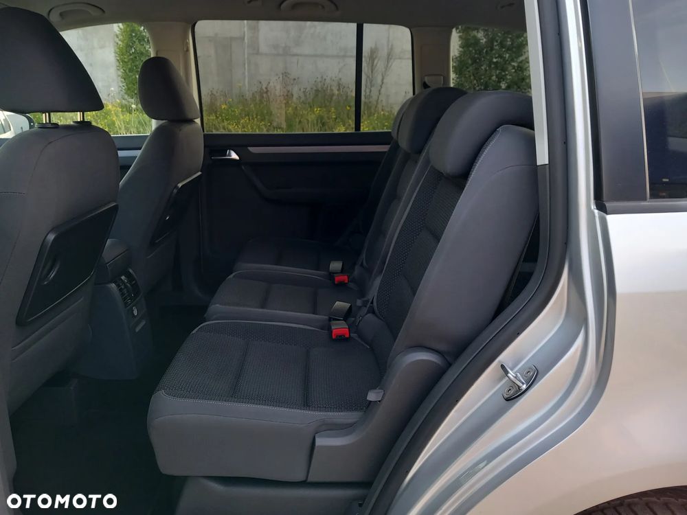 Volkswagen Touran 1.4 TSI EcoFuel Comfortline - 17