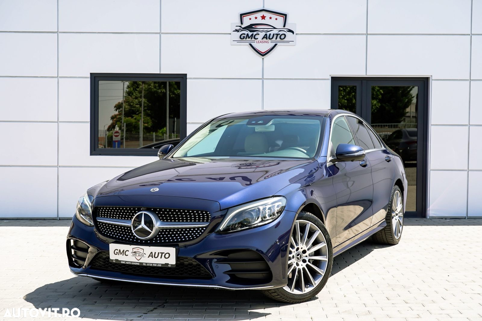 Mercedes-Benz C 220 d 4Matic 9G-TRONIC AMG Line - 2