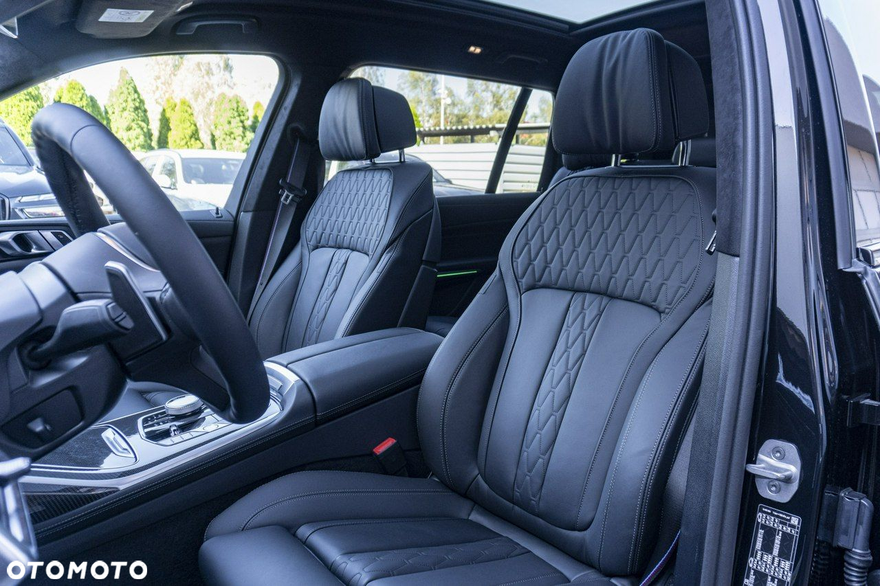 BMW X7 - 11