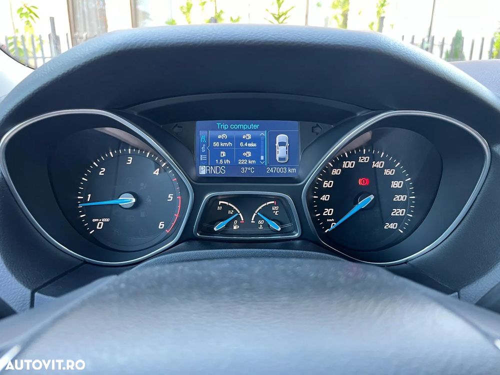 Ford Focus 2.0 TDCI DPF Powershift Titanium - 18