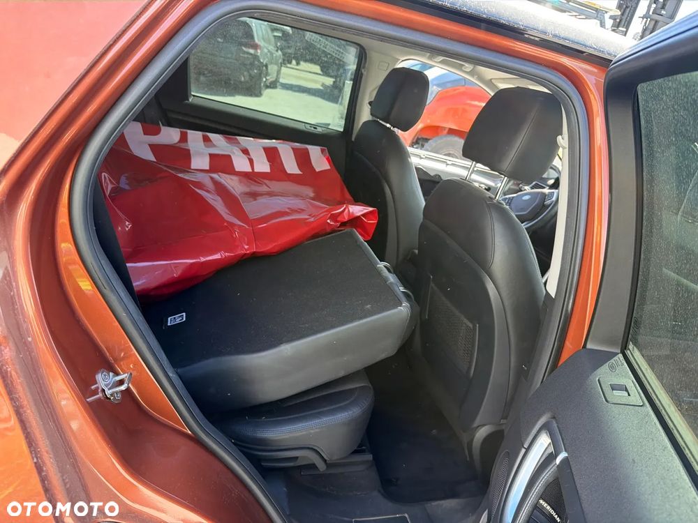 Land Rover Discovery Sport - 34