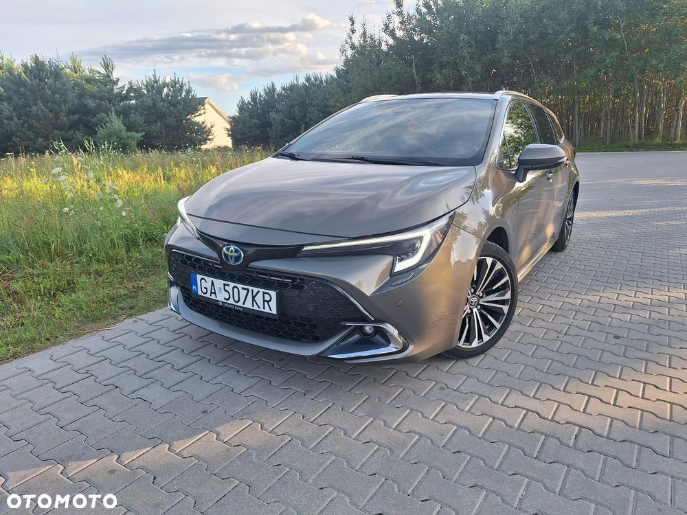Toyota Corolla - 1
