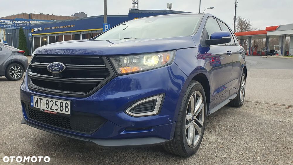Ford Edge - 8