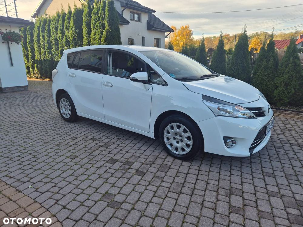 Toyota Verso 1.8 5-Sitzer Comfort - 1