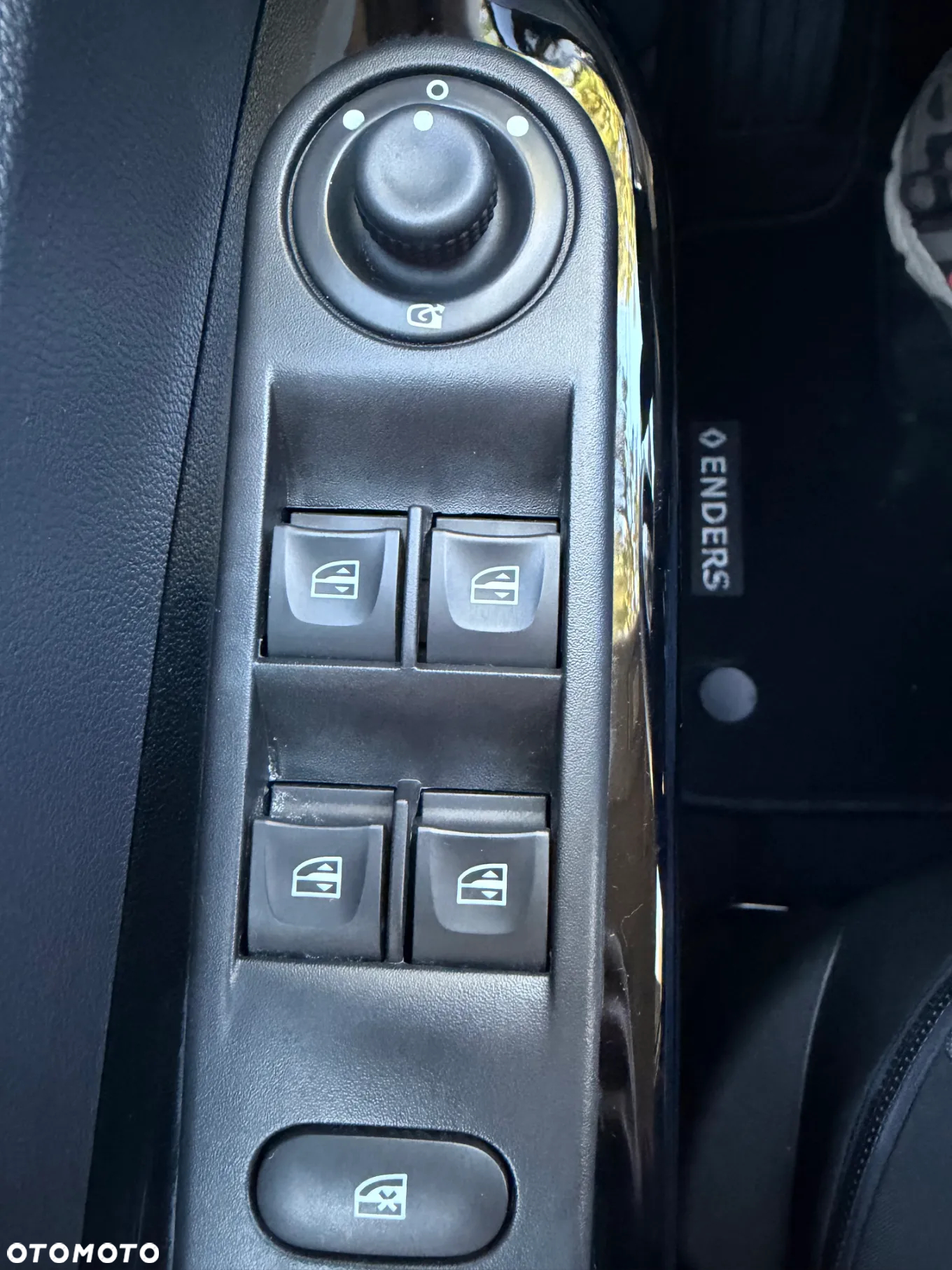 Renault Captur (ENERGY) TCe 90 INTENS - 15