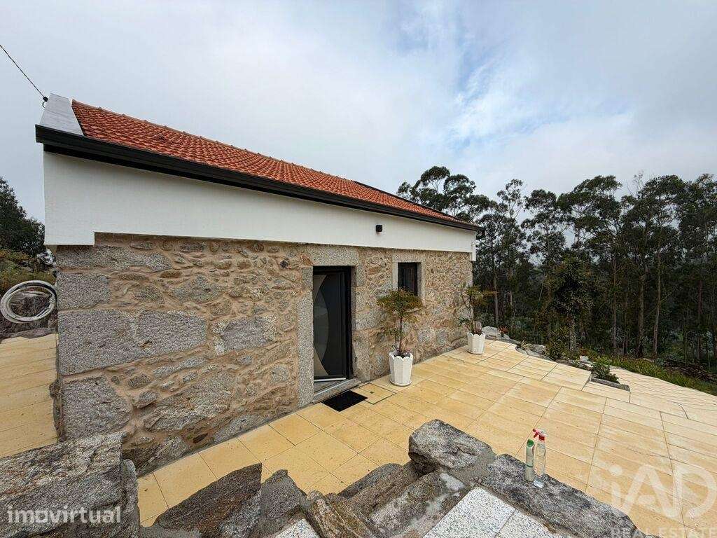 Moradia isolada T2 em Vila de Punhe de 100 m2 - Grande imagem: 2/25