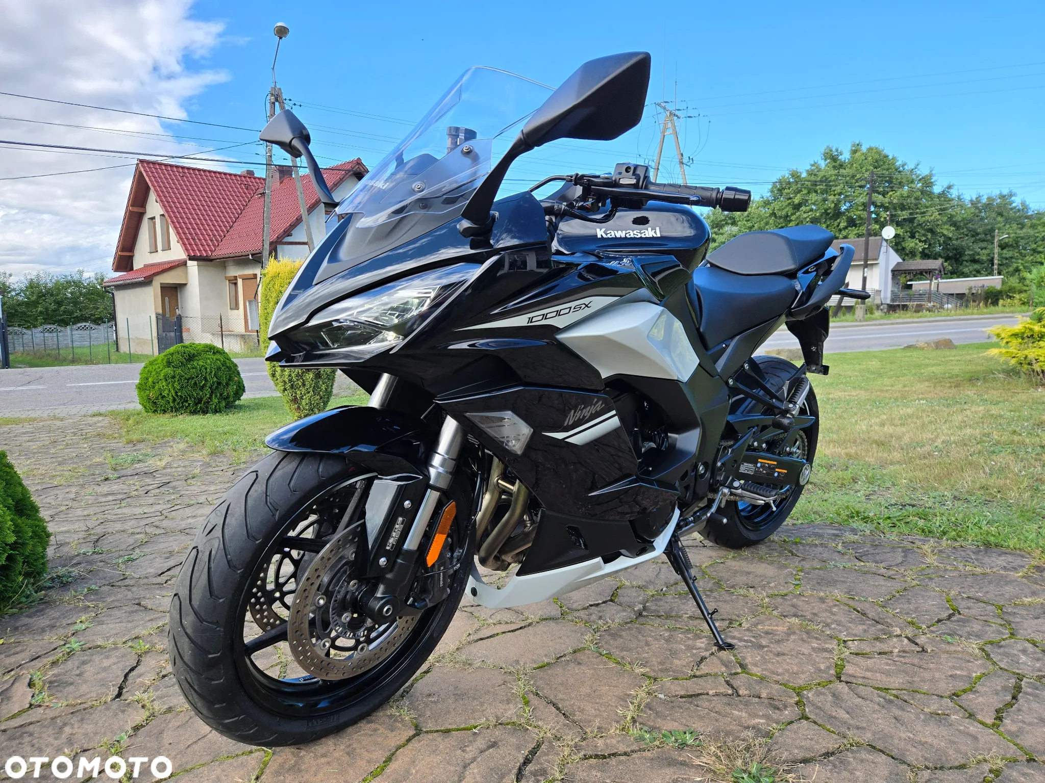 Kawasaki Ninja 1000 SX - 4