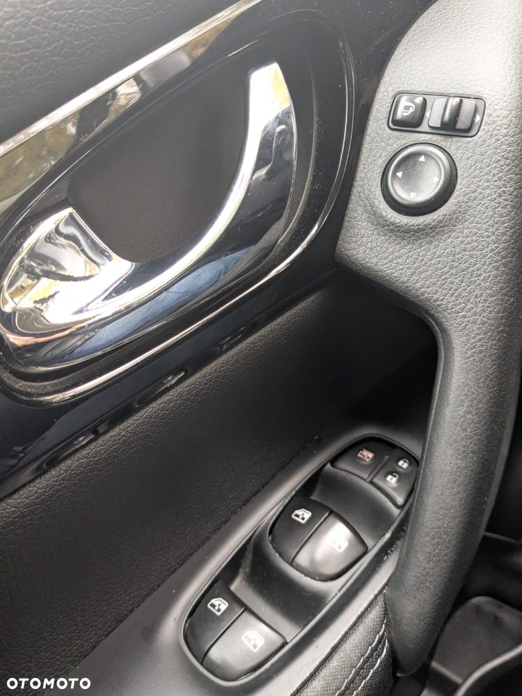 Nissan Qashqai - 8