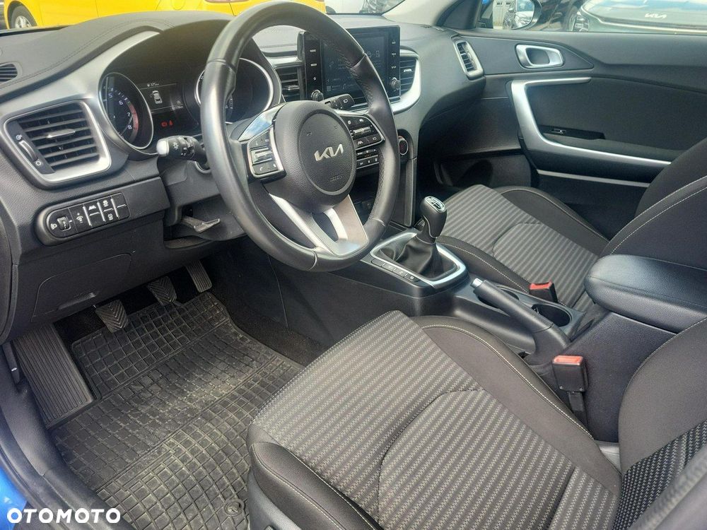 Kia XCeed - 9