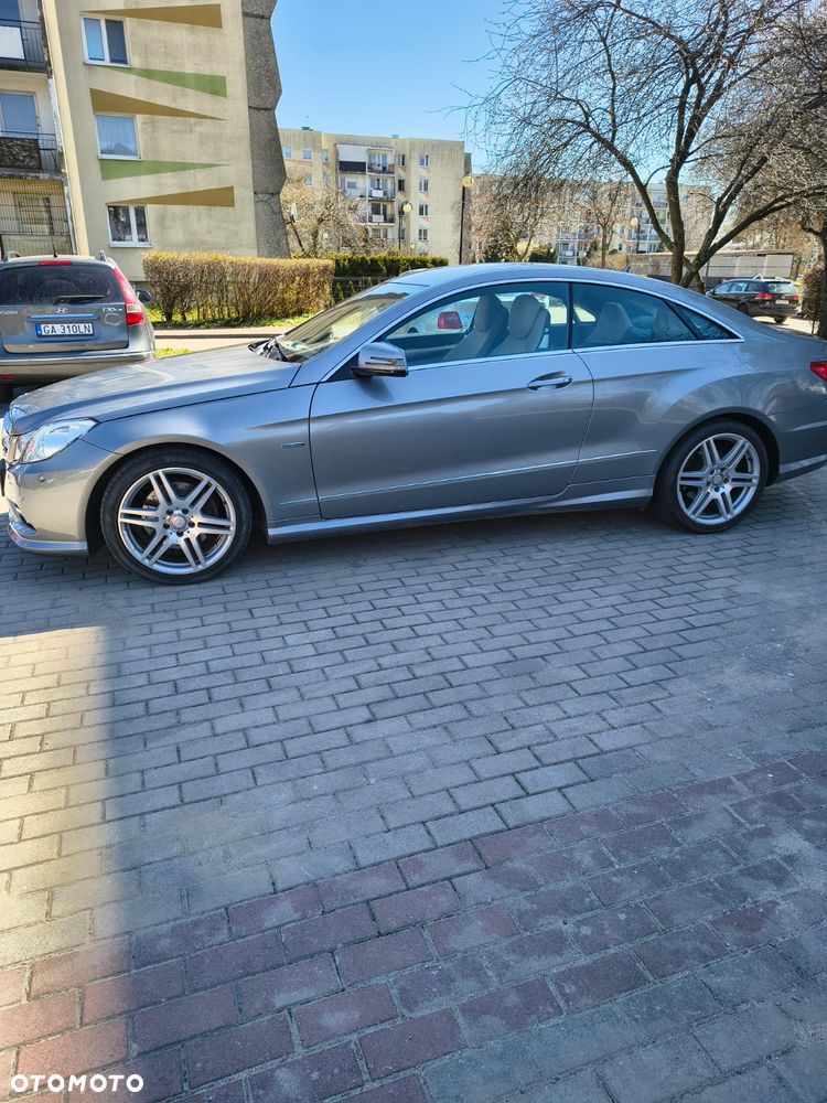 Mercedes-Benz Klasa E - 2