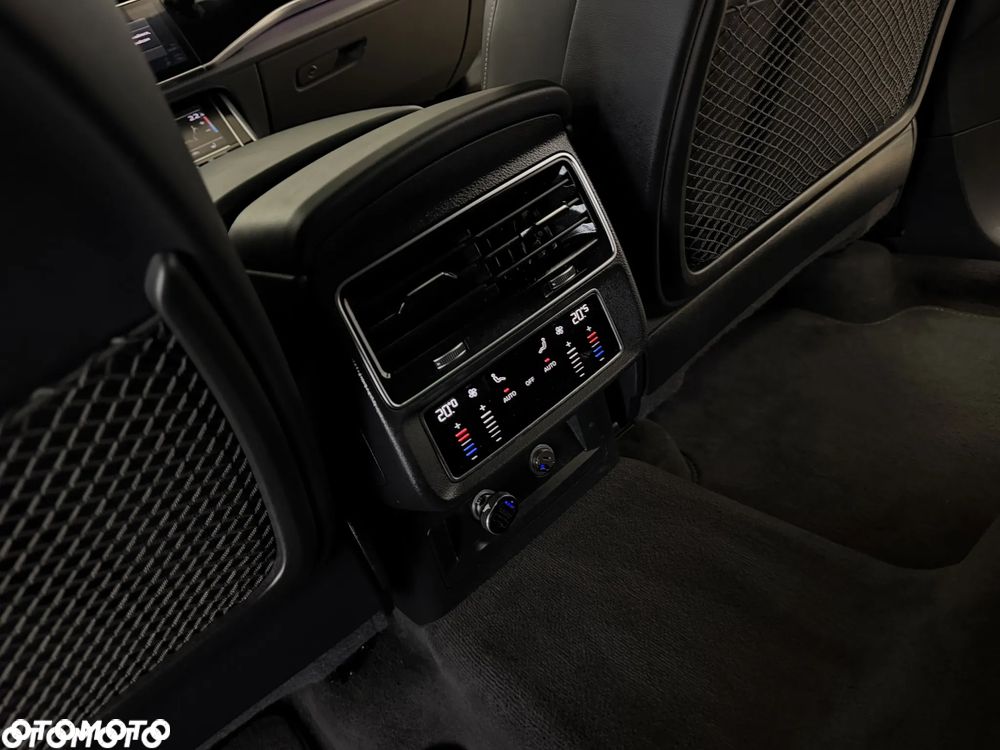 Audi Q8 50 TDI mHEV Quattro Black Edition Tiptronic - 25