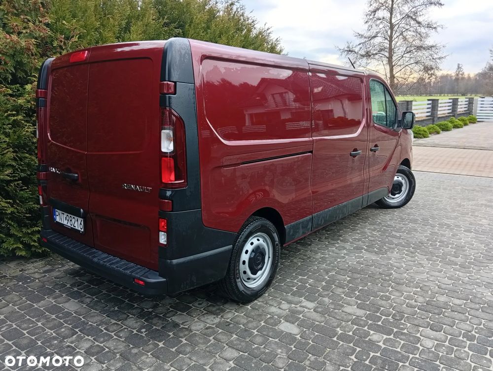 Renault Trafic - 10