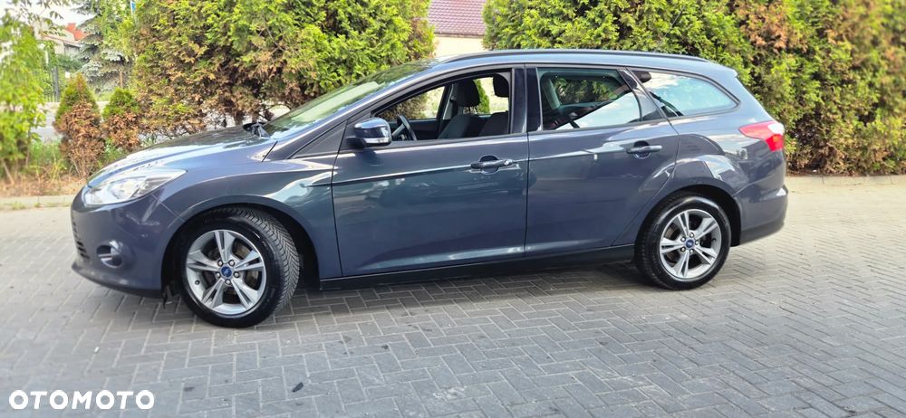 Ford Focus 1.0 EcoBoost STart-Stopp-System TITANIUM - 5