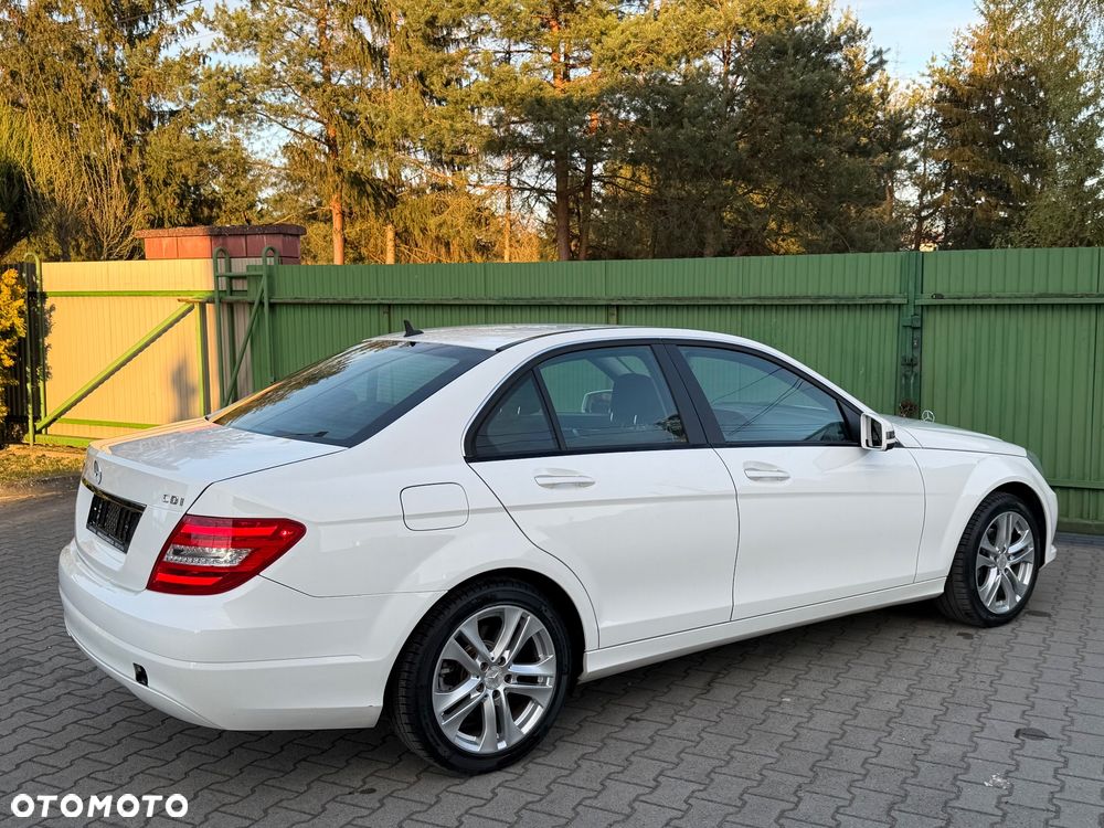 Mercedes-Benz Klasa C 220 (BlueTEC) d BlueEffICIENCY Edition 7G-TRONIC - 9